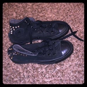 Black Converse Chuck Taylor w/ Spikes